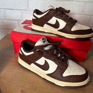Nike Dunks Low